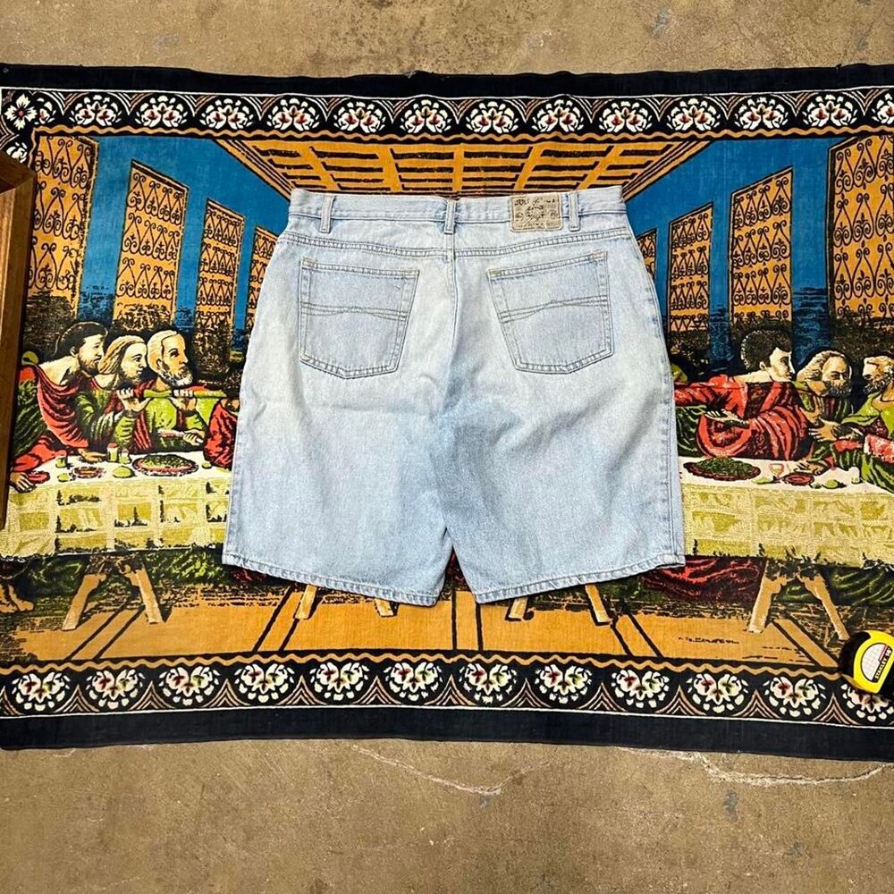 Bugle boy blue jean shorts Size 36 9.5" inseam baggy jorts y2k skater americana